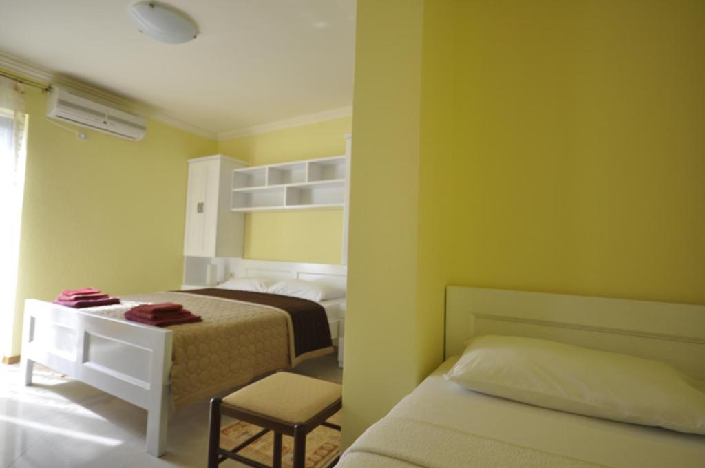 Garni Hotel Bokeska Noc Herceg Novi Exterior photo